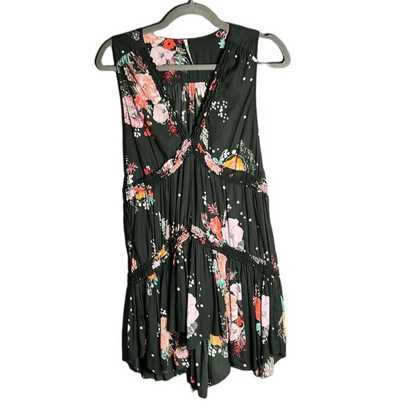 Free People Gray Floral Sleeveless Flowy Boho Top Size Small - Picture 1 of 8